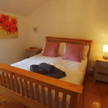 Off Street Parking - Garden - Smart Tv - Self Check-in Pickering